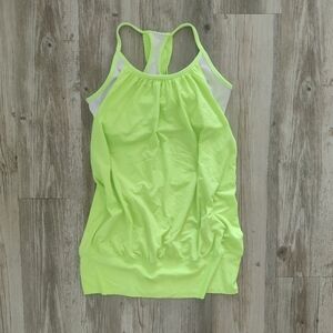 Lululemon No Limits Shelf Bra Racerback Tank Top Size 6